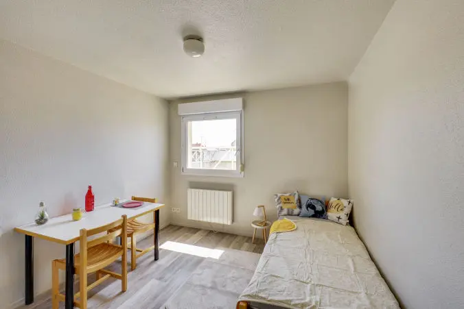 NØ HOUSING